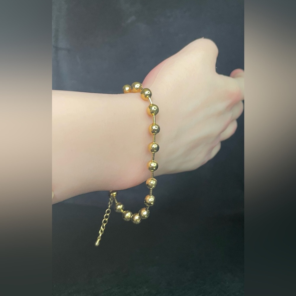 Bubble bead bracelet